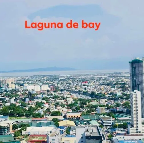 Views Fame Residences 4*