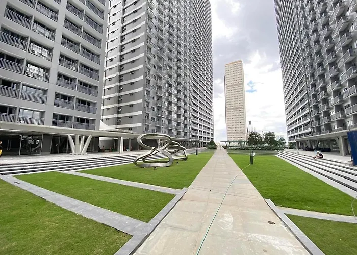 Hotel Views Fame Residences 4*